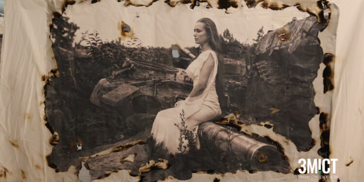 Полтавська вишивка на виставці «Білим по білому»