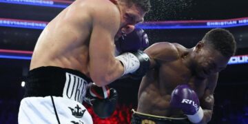 “Понял, что не могу этого делать”: Деревянченко подтвердил причину поражения от Мбилли – Спорт ):Бокс