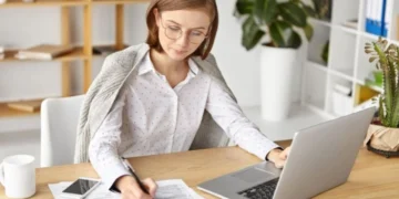 Повнолітні херсонки мають можливість пройти безкоштовне онлайн навчання в IT сфері