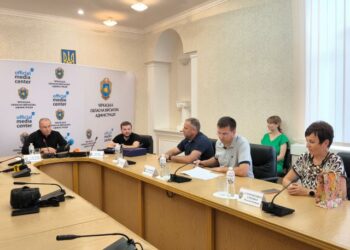 Сертифікат на 100 000 гривень вручили в Черкаській ОВА олімпійцю Сергію Кулішу — Новости Черкасс