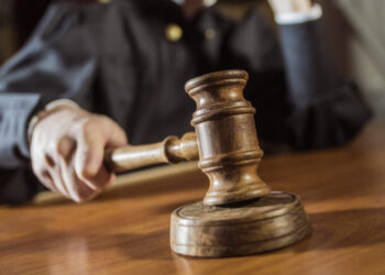 Справа Shakoor: опоненти ПриватБанку ставлять під сумнів правдивість інформації про визнання Банком Англії процедури bail-in – Экономика