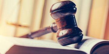 Суд підтвердив правомірність податкового повідомлення-рішення щодо нарахування пені за порушення термінів розрахунків у сфері зовніш