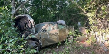 У Черкаському районі перекинулася автівка: постраждала пасажирка (ФОТО)
