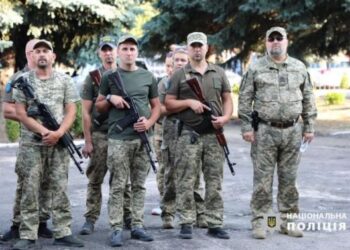 У громадських місцях виявили 16 порушників комендантської години — Новости Черкасс