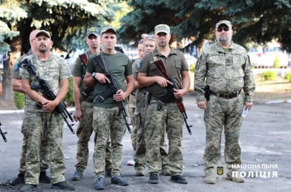 У громадських місцях виявили 16 порушників комендантської години — Новости Черкасс