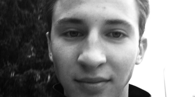 У Польщі помер 18-річний шепетівчанин, на якого з багатоповерхівки скинули газовий котел —Хмельнитчина