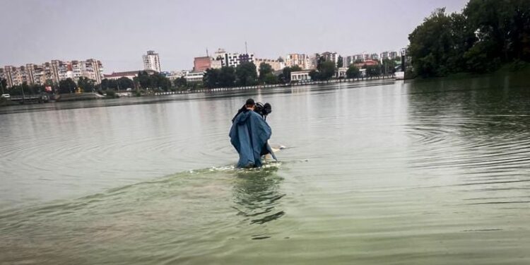 У річці Південний Буг втопився 15-річний підліток: тіло знайшли лише сьогодні —Хмельнитчина