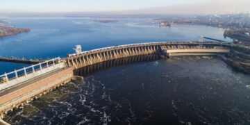У Запоріжжі перекриють греблю Дніпрогесу 18 серпня – як ходитиме транспорт | Новости Запорожья