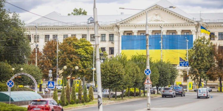 У Запоріжжі заборонять встановлювати МАФи на проспекті Соборному – Регіна Харченко розповіла деталі | Новости Запорожья