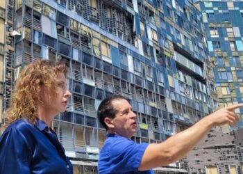 Відбудова “Охматдиту”: підрядником обрали маловідому компанію із завищеними вдвічі цінами – Экономика