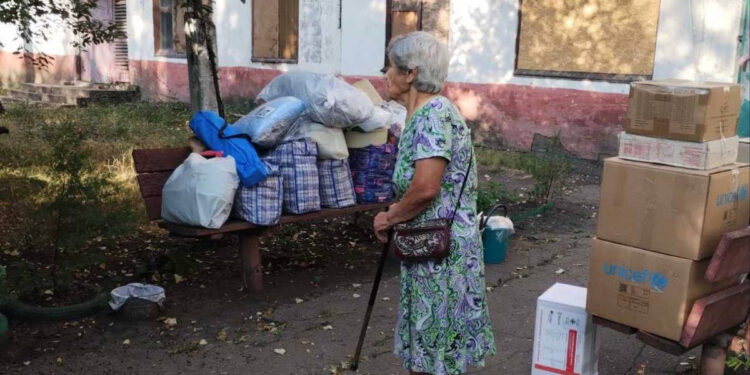 Запорізькі волонтери допомагають мешканцям Покровська евакуюватися з зони бойових дій – деталі | Новости Запорожья