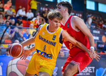 Збірна України U-18 завершила груповий раунд чемпіонату Європи поразкою від господарів турніру – Федерація баскетболу України