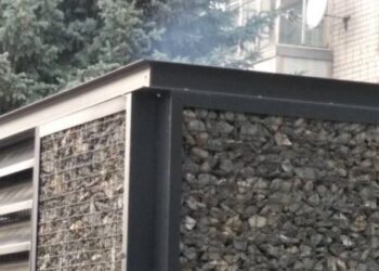 Жителі багатоповерхівки у Тальному нарікають на роботу генератора — Новости Черкасс