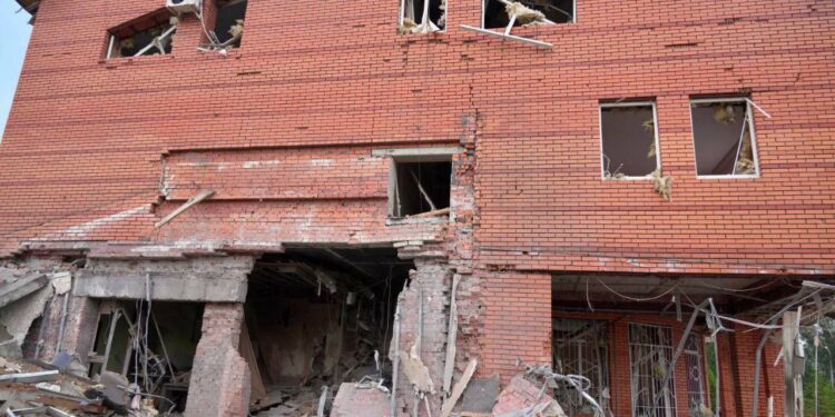 Сім’я постраждала внаслідок удару по Запоріжжю: подробиці | Новини Запоріжжя