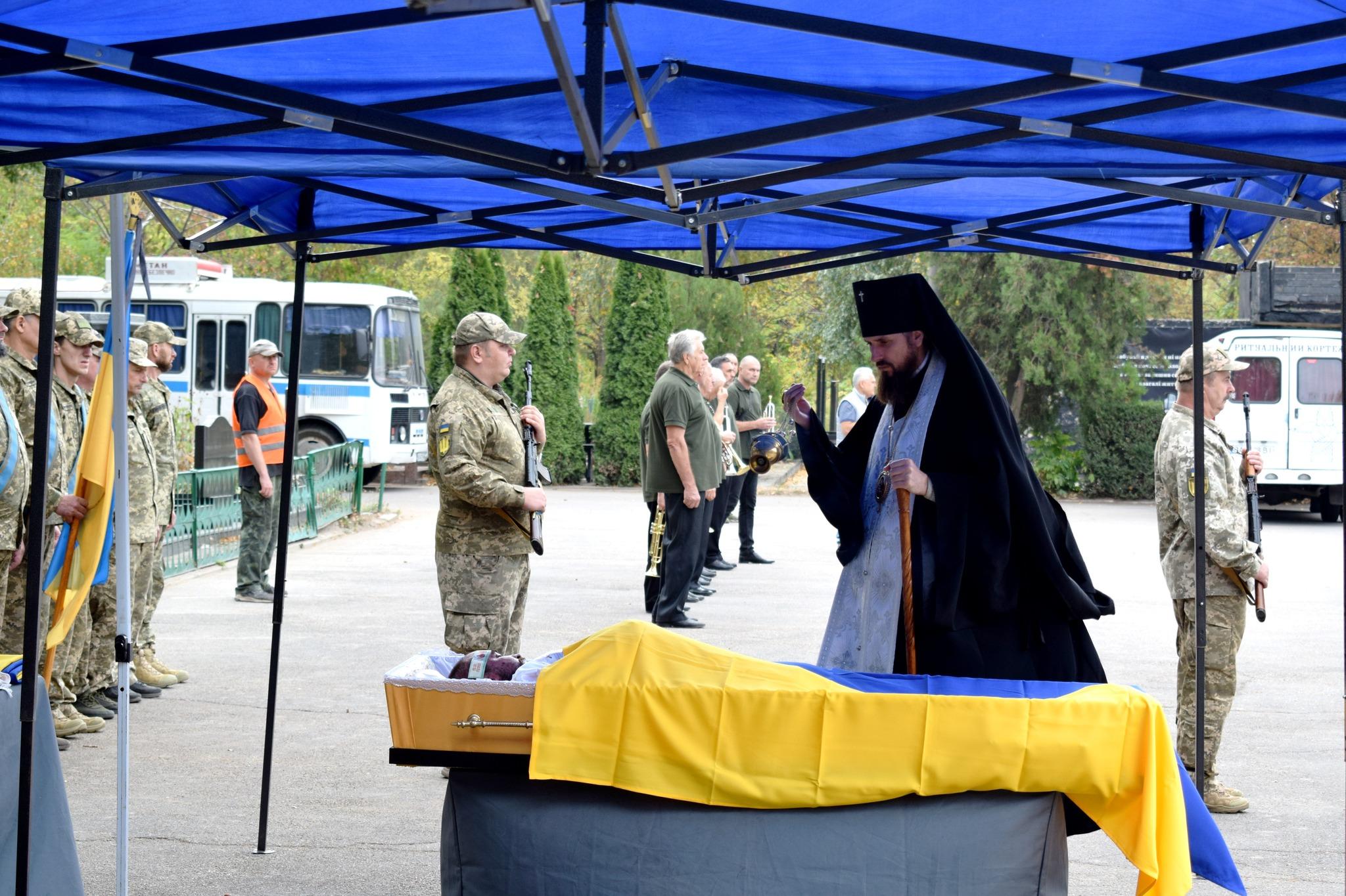 Попрощалися з військовими в Кропивницькому