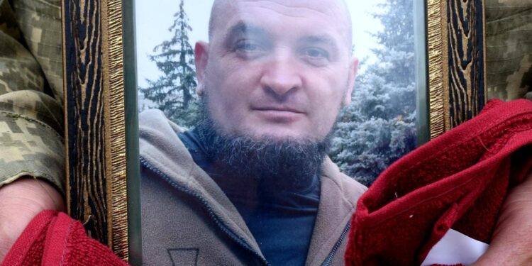 У Кропивницькому попрощалися з двома військовими, які загинули на війні