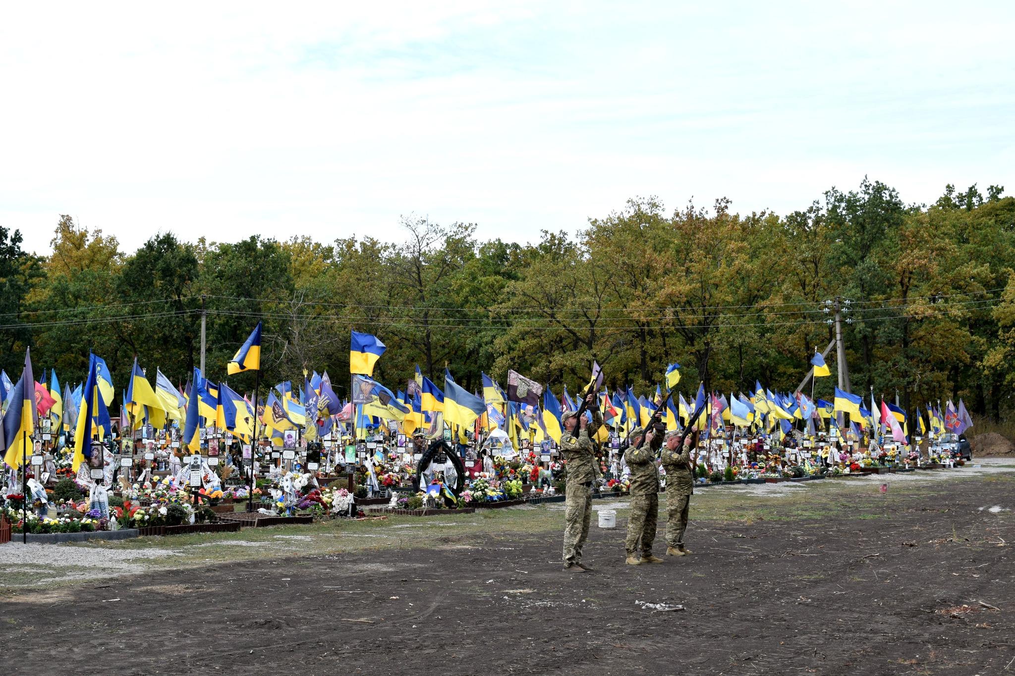 Максим Петріді та Олександр Хижевський із Кропивницького