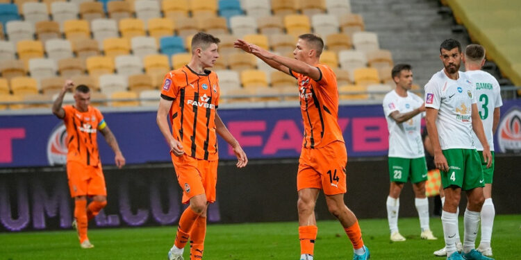 Артем Бондаренко став автором ювілейного хет-трику «Шахтаря»