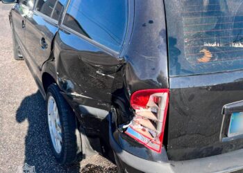 Зіткнулися Skoda та Mitsubishi на перехресті в Кропивницькому