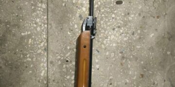 Чоловік ходив з пневматичною гвинтівкою вулицями Канева — Новости Черкасс
