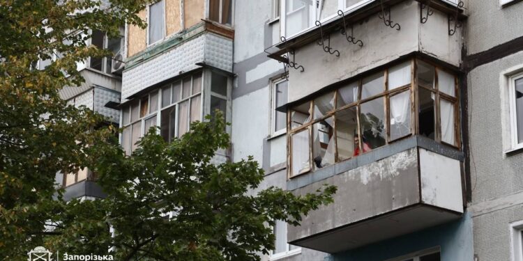 У Запоріжжі після ворожого удару пошкоджені об’єкти  інфраструктури | Новини Запоріжжя