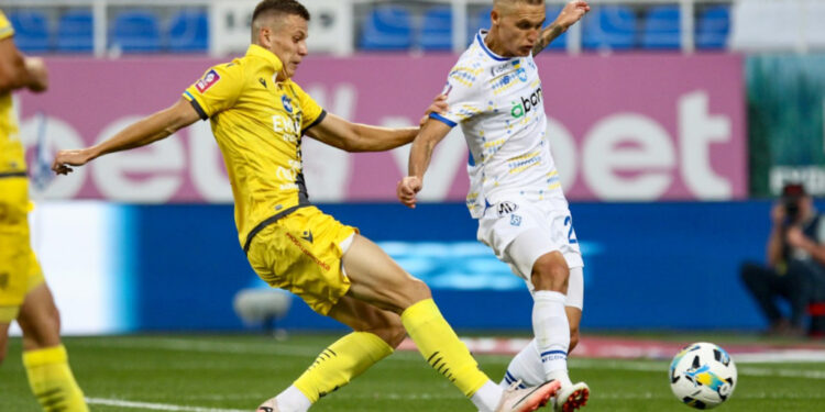 «Динамо» впервые потеряло очки в матче с «Рухом» в УПЛ сезона 2024/25