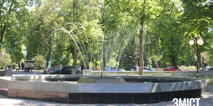 Два фонтани Полтави планують увімкнути у вересні