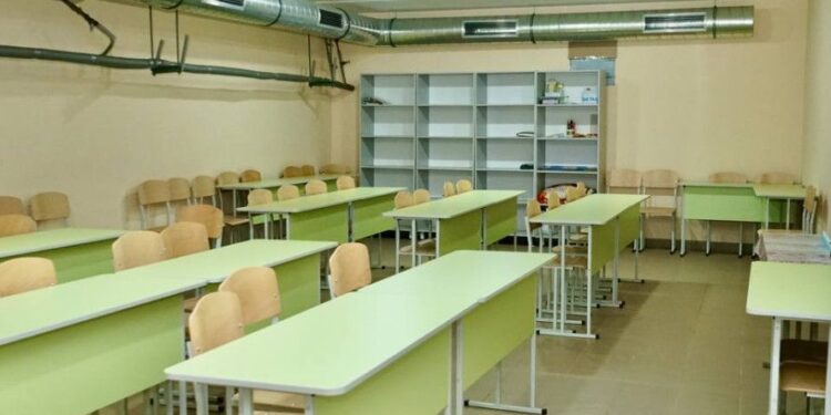 У Запоріжжі понад 46 тисяч школярів повернулися за парти | Новини Запоріжжя