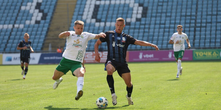 «Карпати» зіпсували настрій «Чорноморцю» в ювілейному матчі