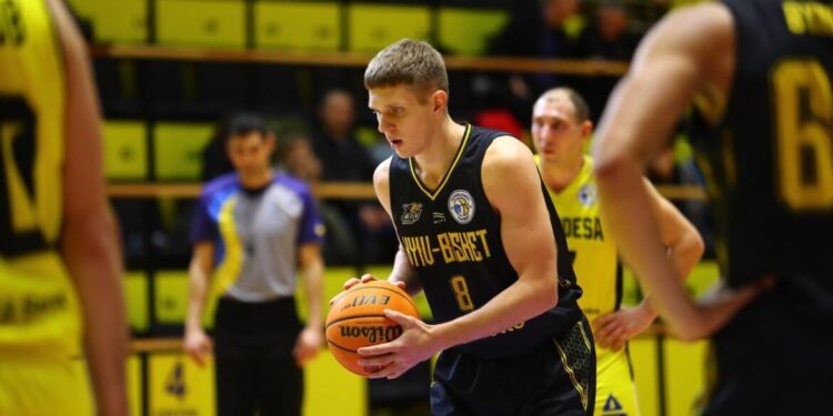 Київ-Баскет продовжив контракт із Нікітою Когутом – Федерація баскетболу України