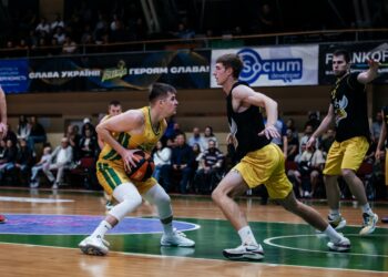Київ-Баскет розпочав турнір в Івано-Франківську перемогою над господарями: фотогалерея – Федерація баскетболу України