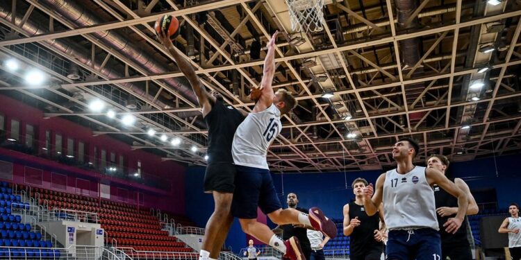 Контрольні матчі БК Запоріжжя та Харківських Соколів: фотогалерея – Федерація баскетболу України