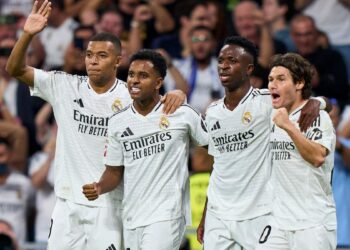 Мадридский «Реал» с автоголом от Куртуа выиграл у «Эспаньола» в матче 6 тура Ла Лиги