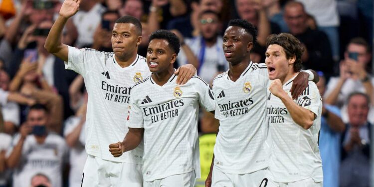 Мадридский «Реал» с автоголом от Куртуа выиграл у «Эспаньола» в матче 6 тура Ла Лиги