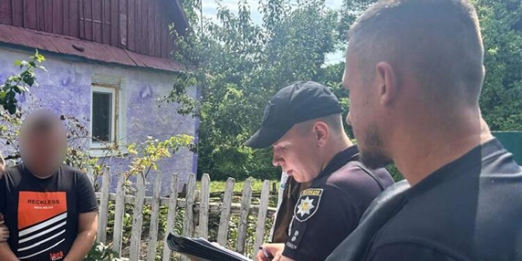 Мешканця Шепетівщини підозрюють у шахрайстві із мікрокредитами на суму понад 340 тис грн —Хмельнитчина