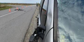 Мешканець Шепетівщини автомобілем зачепив велосипедиста: той в реанімації —Хмельнитчина