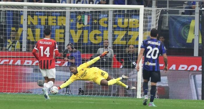 «Милан» в драматичном стиле выиграл у «Интера», прервав позорную серию в дерби