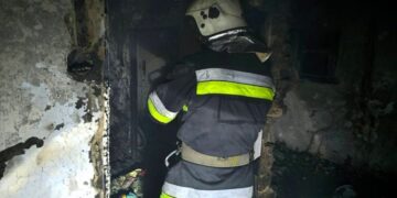 На Шепетівщині рятувальники під час ліквідації пожежі виявили тіло жінки —Хмельнитчина