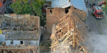Наслідки російської атаки по Львову: загинуло семеро людей