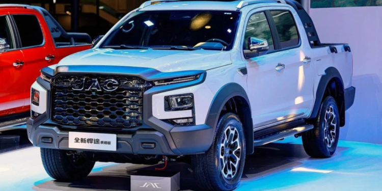 Представлений оновлений позашляховик JAC Hantu (Т9) — АВТО