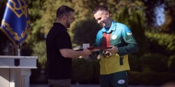 Президент України Володимир Зеленський нагородив миколаївських паралімпійців та їх тренерів » Миколаївський Оглядач