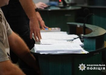 Ще двом підозрюваним, які причетні до побиття військовослужбовця у Смілі, обрали запобіжні заходи