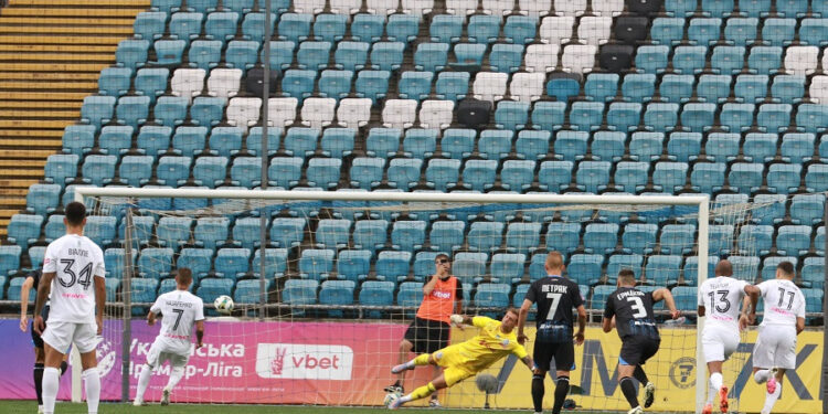 Швидкий пенальті вніс корективи в пам’ятну гру для Олександра Бабича