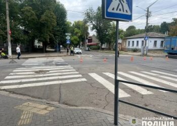 Слідчі поліції оголосили про підозру водію, який скоїв наїзд на жінку у Миколаєві » Миколаївський Оглядач