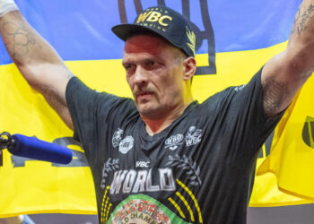 Усик: У меня нет мотивации – Спорт ):Бокс