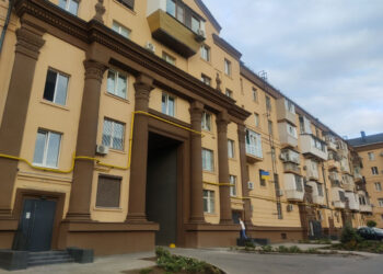 Відбудова багатоповерхівок у Запоріжжі – Іван Федоров повідомив, скільки будинків мають відновити до кінця року | Новости Запорожья