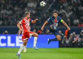 «Жирона» Цыганкова на последних минутах проиграла «ПСЖ» на старте Лиги чемпионов