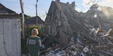 Понад 2 тис кв. м засмічено в Запоріжжі в результаті обстрілів 10 жовтня 2024 року | Новини Запоріжжя