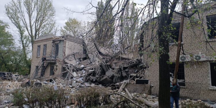 У Запоріжжі пошкоджено десятки багатоповерхівок та приватних будинків | Новини Запоріжжя