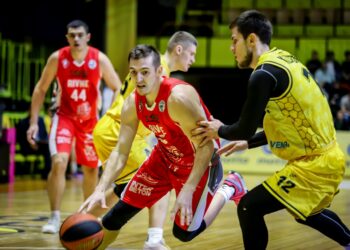 БК Рівне переміг Київ-Баскет і завершив перший бабл без поразок – Федерація баскетболу України